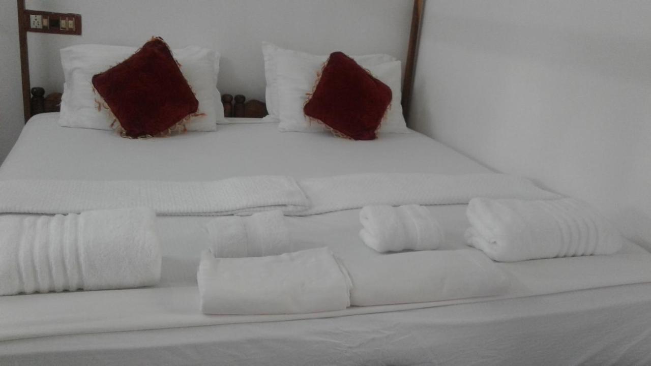 Baby House Hotel Varkala Esterno foto